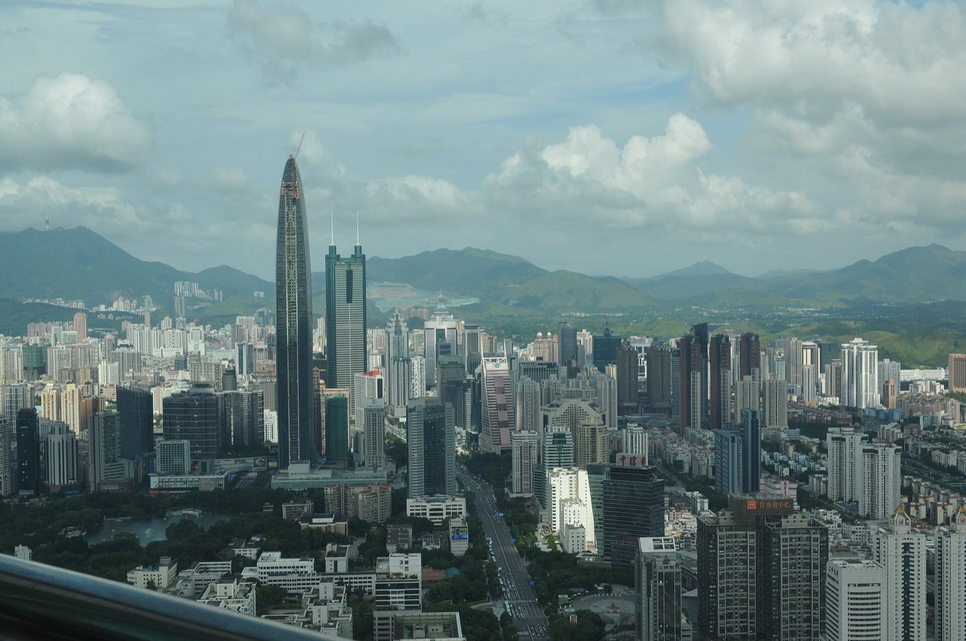 선전 전경